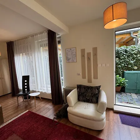 Aparthotel Lucas 10 3*