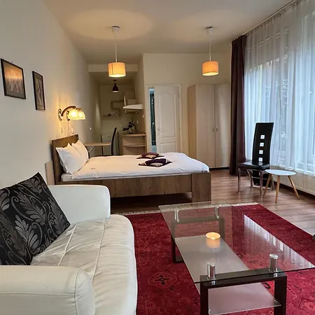 Lucas 10 Ξενοδοχείο με διαμερίσματα