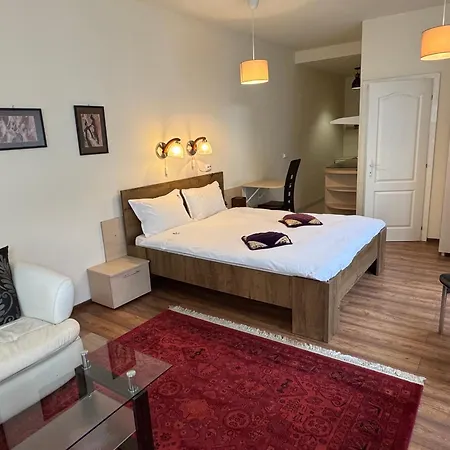 Lucas 10 3* Κλουζ-Ναπόκα