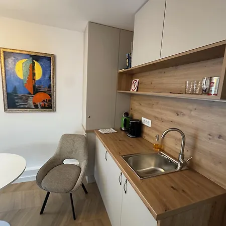 Lucas 10 Apartmanhotel Kolozsvár