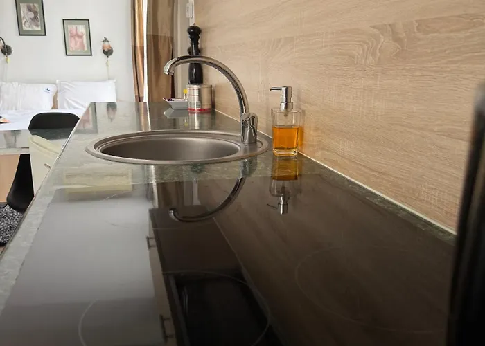 Lucas 10 3* Kolozsvár