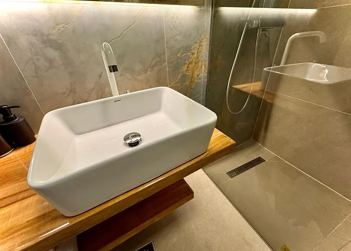 Lucas 10 Apartmanhotel Kolozsvár